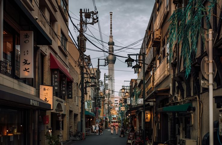 2025 Hero for Tokyo Japan - Spark